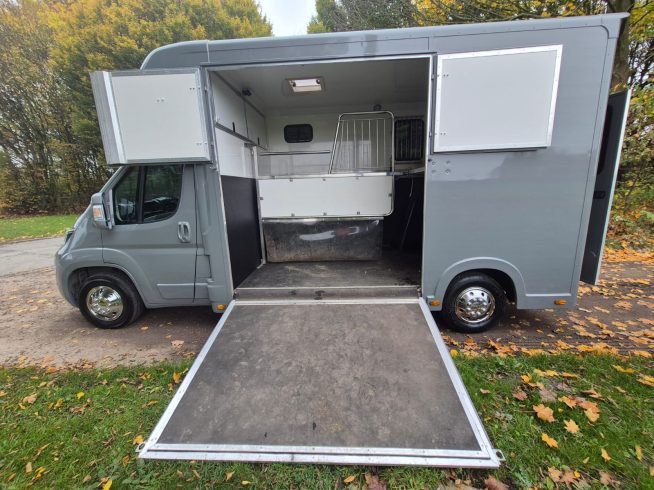 3.5t Regent based on 2017 Peugeot Boxer