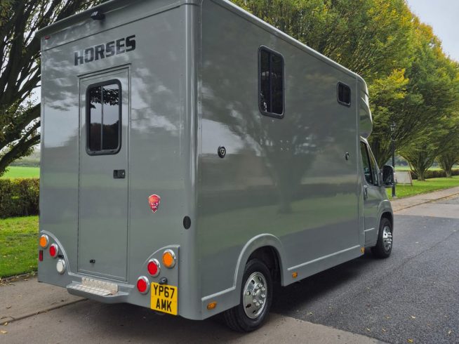 3.5t Regent based on 2017 Peugeot Boxer