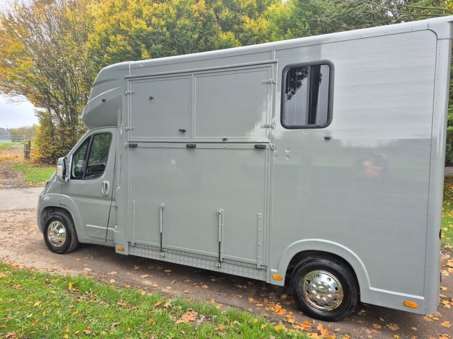 3.5t Regent based on 2017 Peugeot Boxer